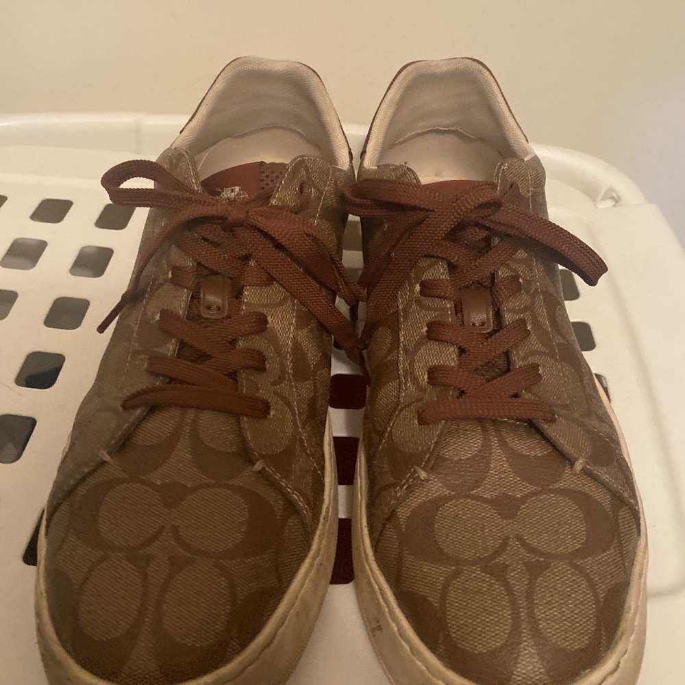 Coach Lowline Signature Sneakers